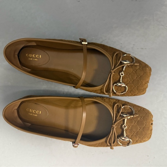 Gucci Horsebit Suede Ballet Flat (Women) - Picture 5 of 7